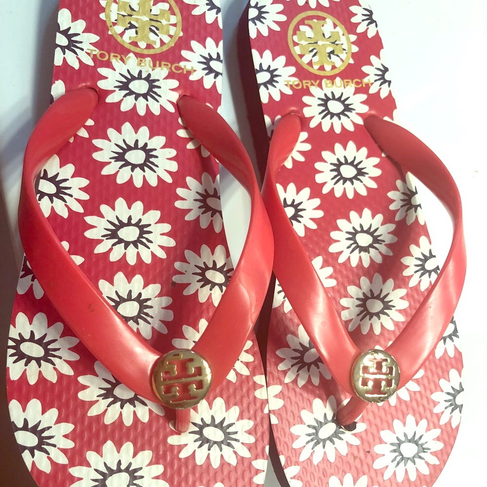 Tory Burch flip flops new.